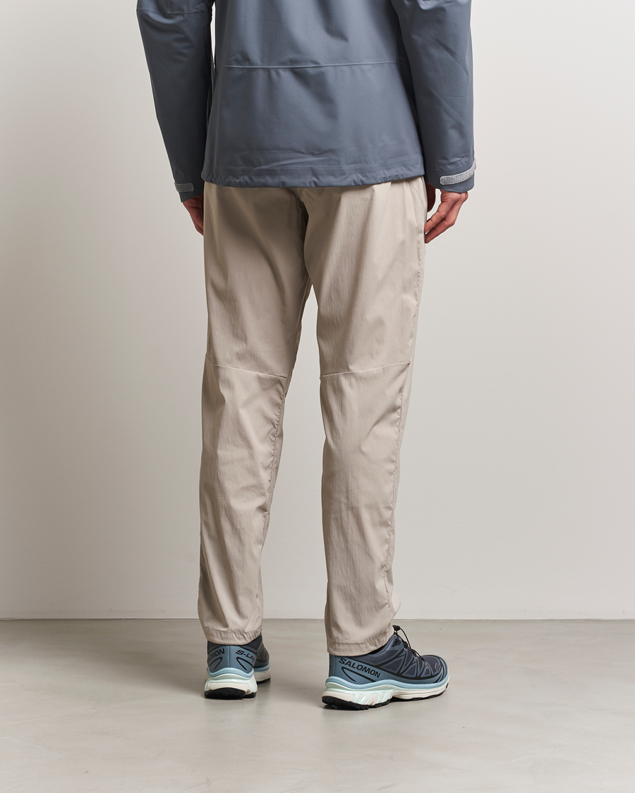 Men | Trousers | Houdini | Wadi Ultralight Pants Sandstorm