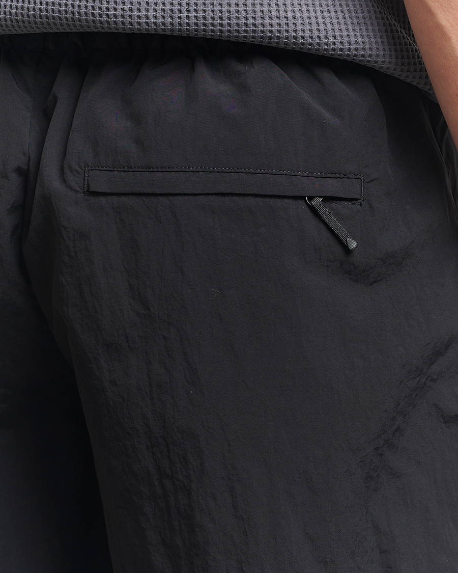 Men | Shorts | Goldwin | Nylon Shorts Black