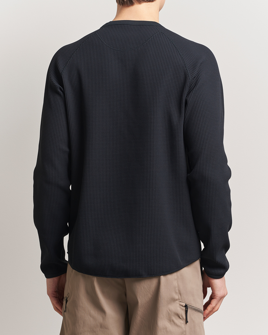 Men | T-Shirts | Goldwin | WF Light L/S T-Shirt Black