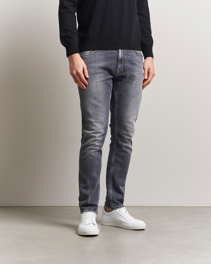 Men | Jeans | Tiger of Sweden | Pistolero Stretch Cotton Jeans Washed Black