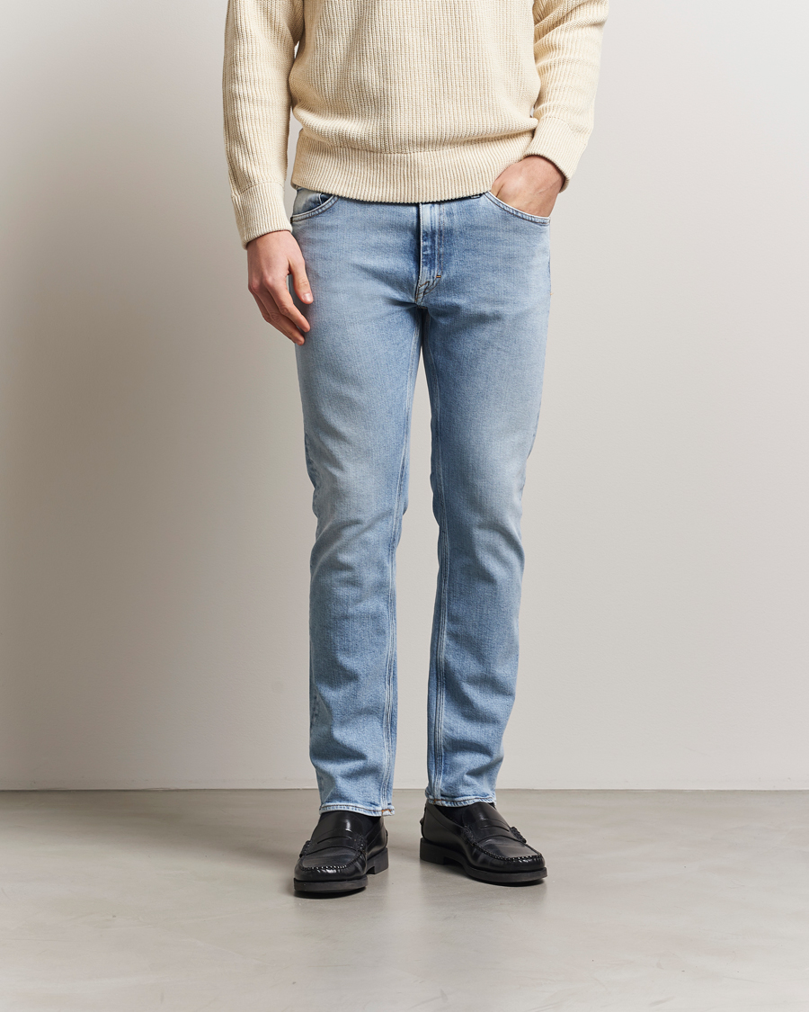 Men | Jeans | Tiger of Sweden | Des Jeans Dust Blue