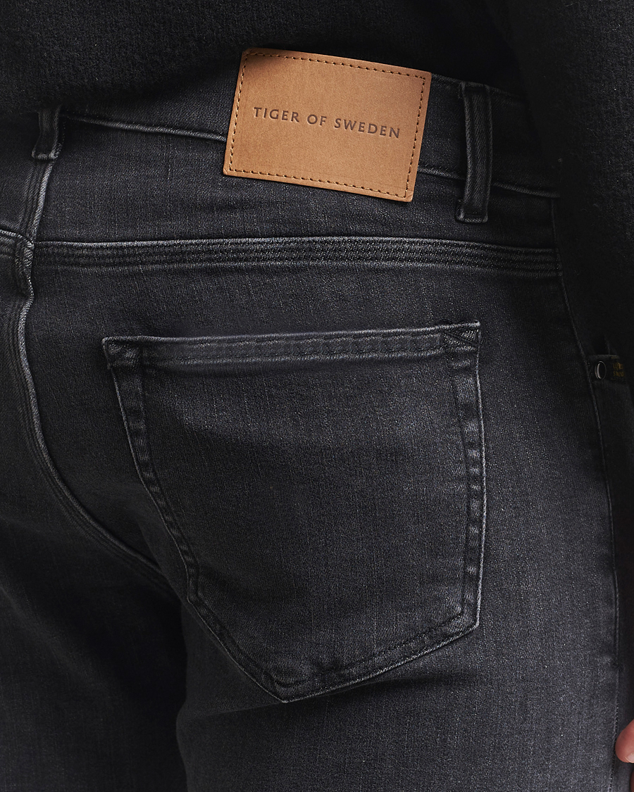 Men | Jeans | Tiger of Sweden | Evolve Stretch Cotton Jeans Washed Black