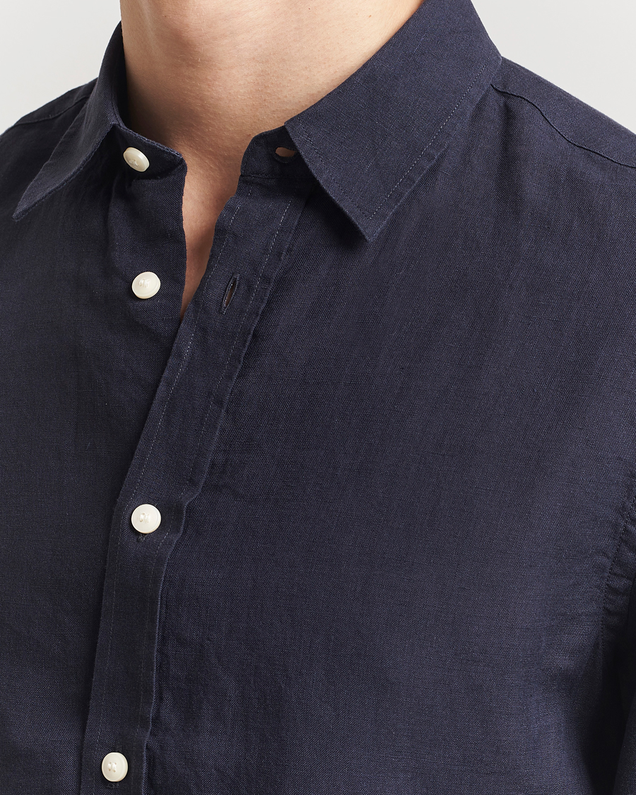 Men | Shirts | Tiger of Sweden | Spenser Linen Shirt Midnight Blue