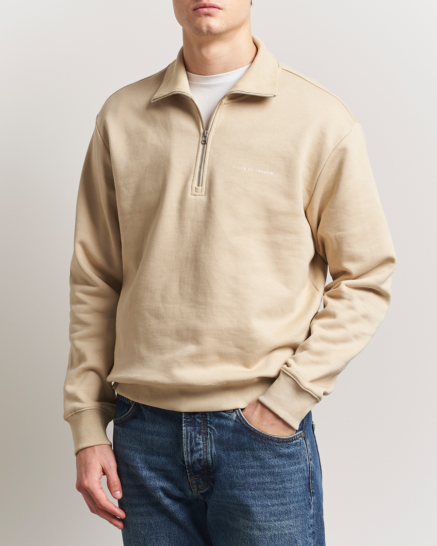 Men | Sweaters & Knitwear | Tiger of Sweden | Marlon Half Zip Sweatshirt Practical Beige