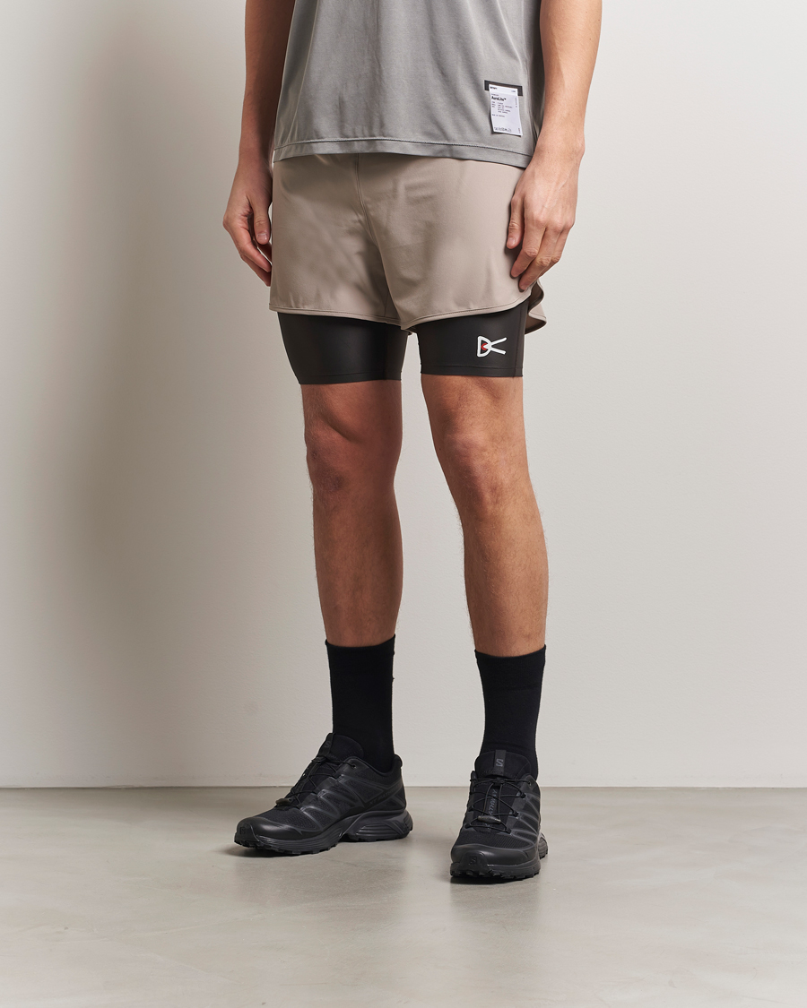 Men | Shorts | District Vision | Layered Pocket Trail Shorts Khaki