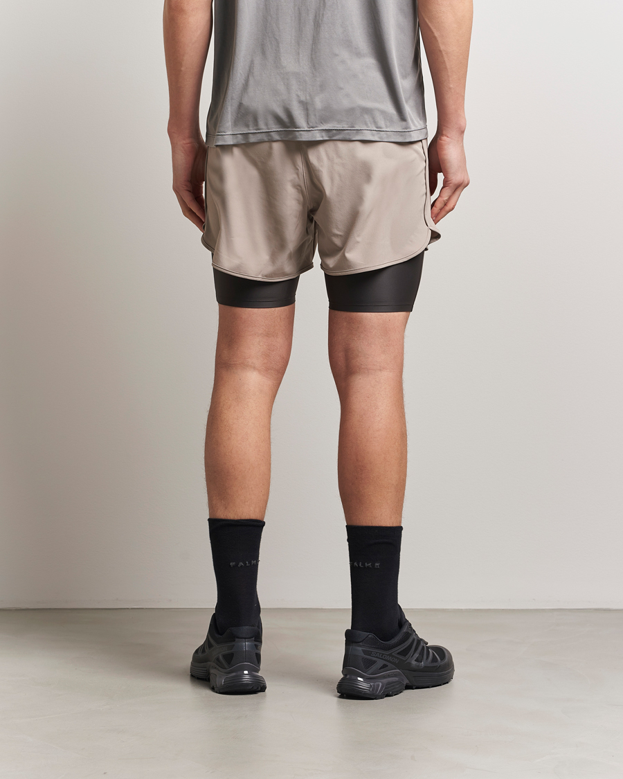 Men | Shorts | District Vision | Layered Pocket Trail Shorts Khaki
