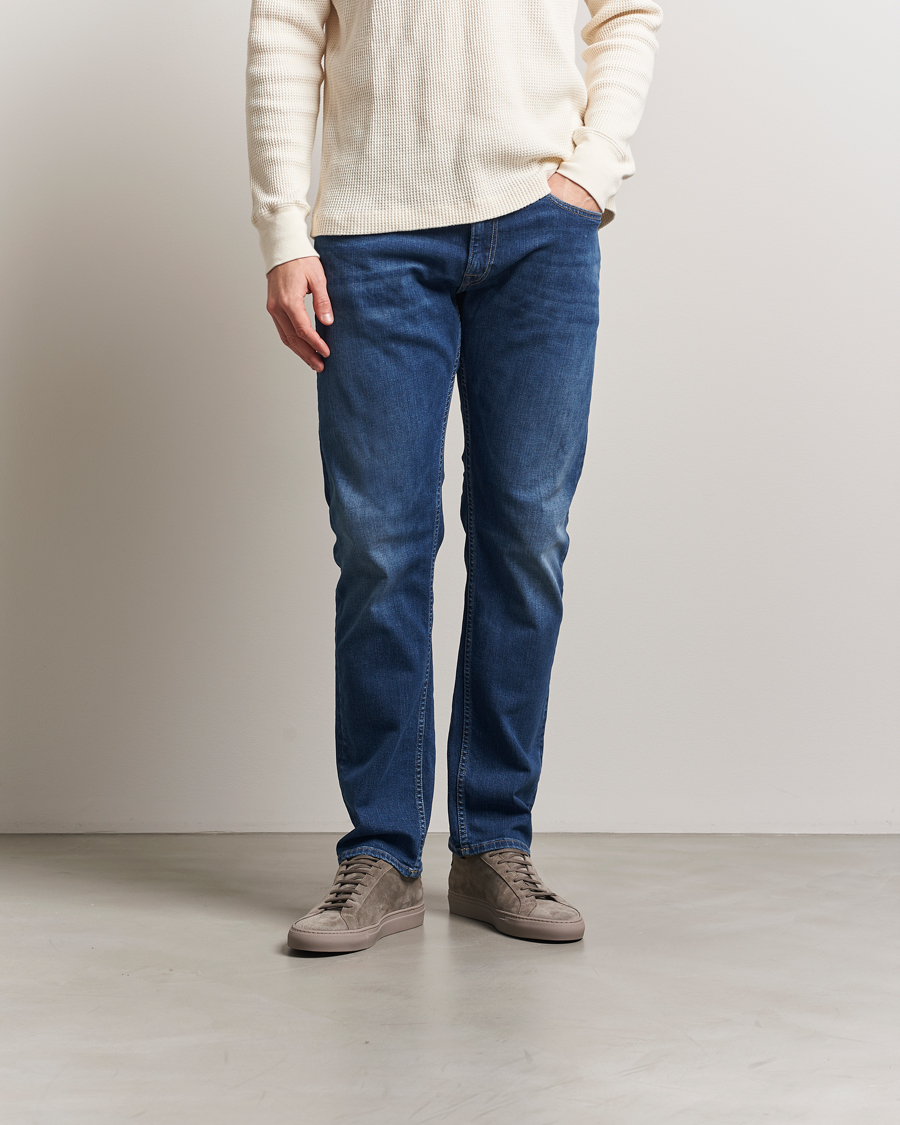 Men | Sneakers | Common Projects | Original Achilles Suede Sneaker Taupe