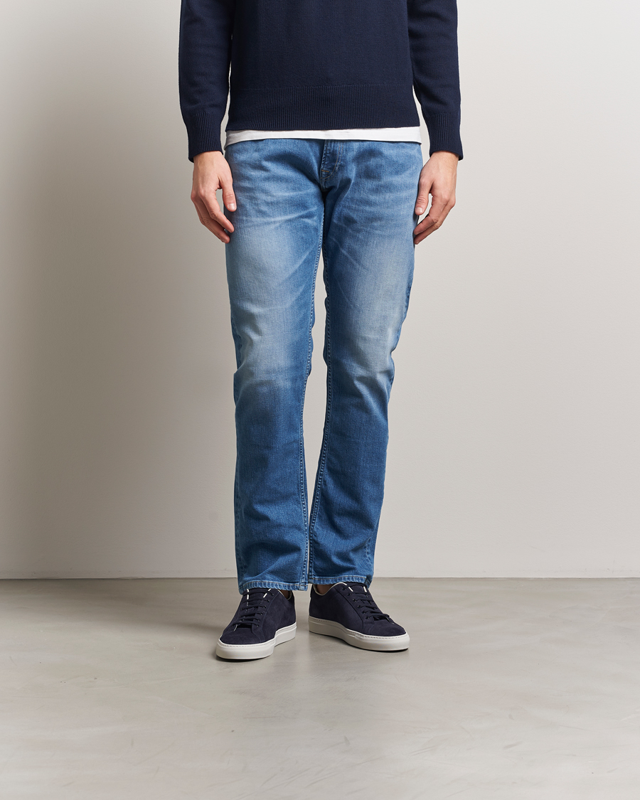 Men | Sneakers | Common Projects | Retro Suede Sneaker Navy