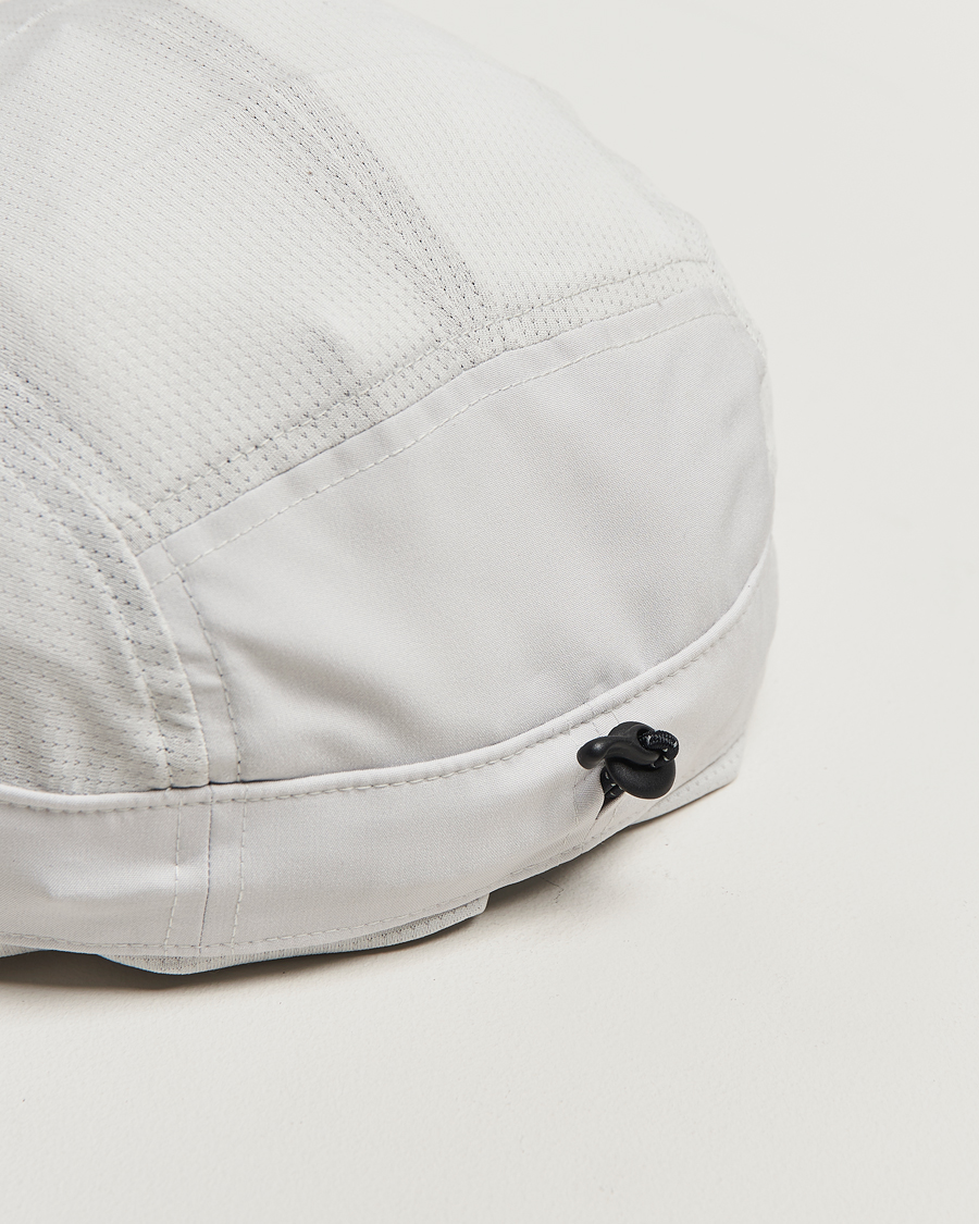 Men | Hats & Caps | Ciele | GOCap Sun Shield Running Cap Light Grey