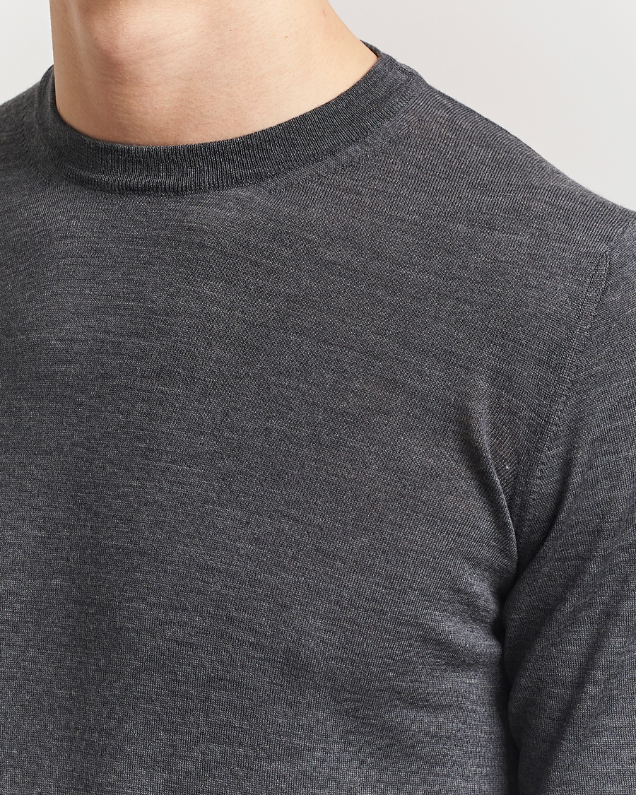 Men | Sweaters & Knitwear | Piacenza Cashmere | Merino Wool Crew Neck Sweater Charcoal