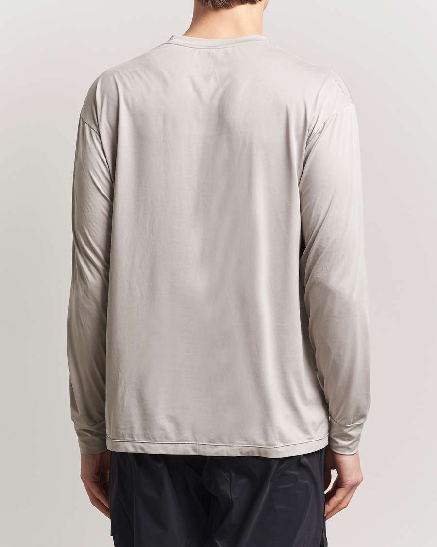 Men | T-Shirts | Satisfy | AuraLite Long Sleeve T-Shirt Mineral Dune