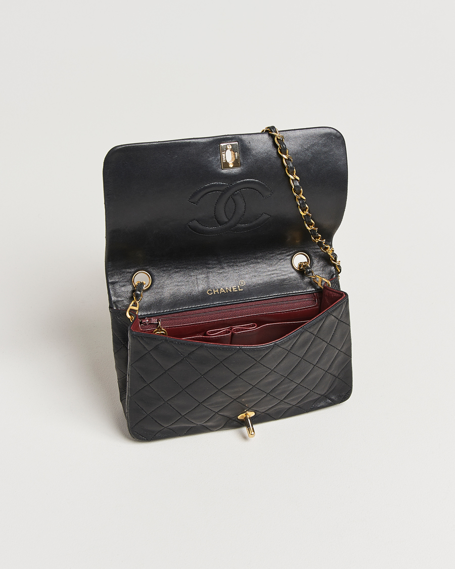 Men | Chanel Pre-Owned Classic Single Flap Bag Lambskin Black | Chanel Pre-Owned | Classic Single Flap Bag Lambskin Black