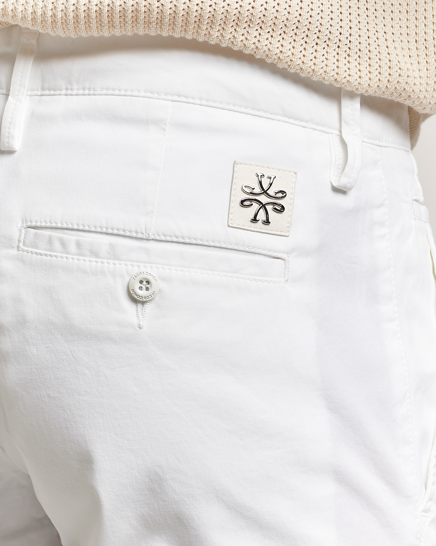 Men | Trousers | Jacob Cohën | Bobby Cotton Gabardine Chinos White