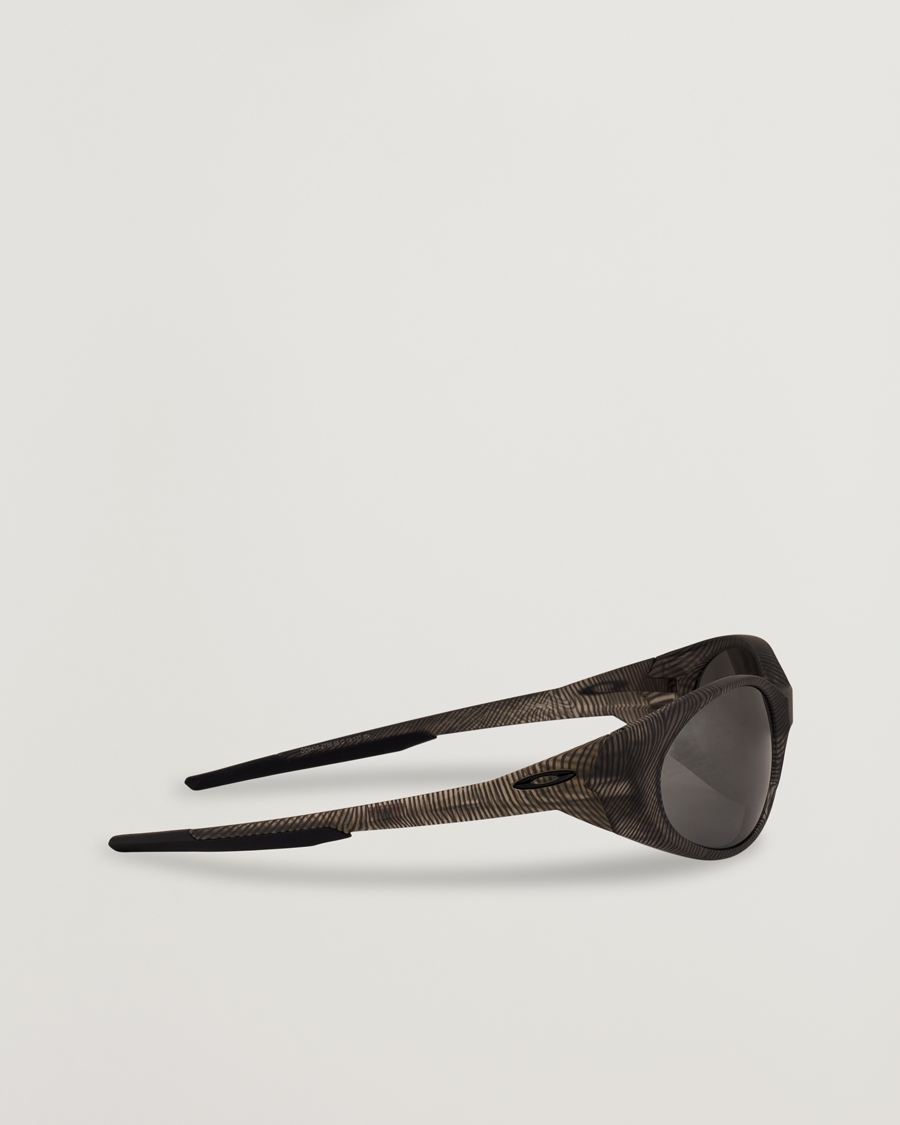 Men | Sunglasses | Oakley | Eye Jacket Redux Sunglasses Matte Grey