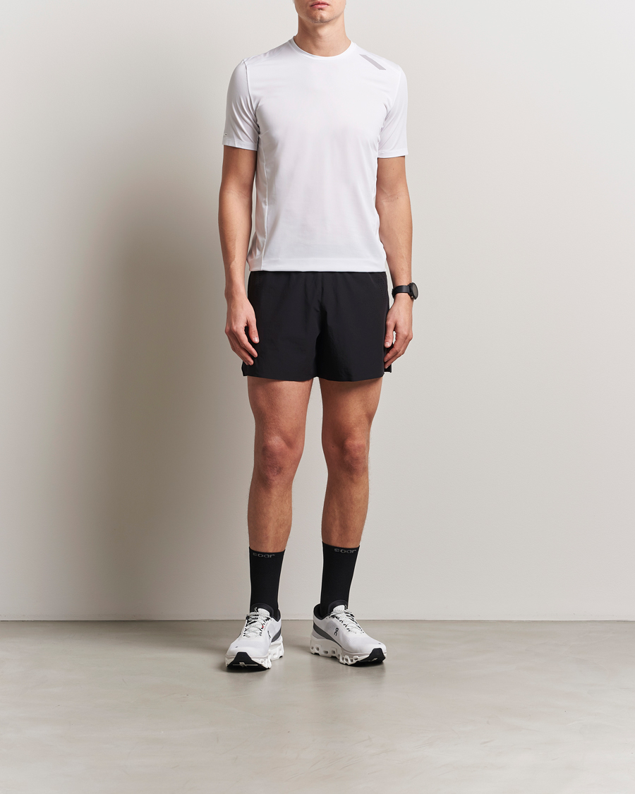 Men | T-Shirts | SOAR Running | Tech Tee White