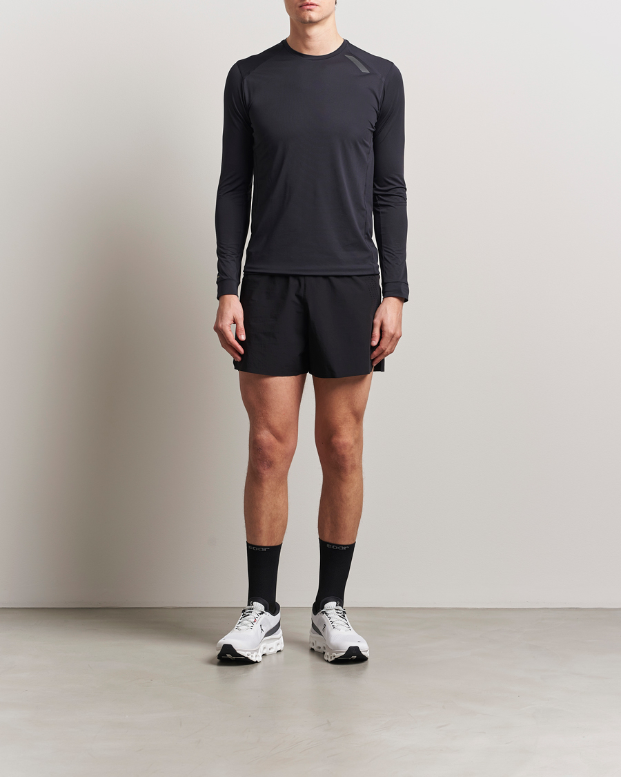 Men | Shorts | SOAR Running | Run Short Black