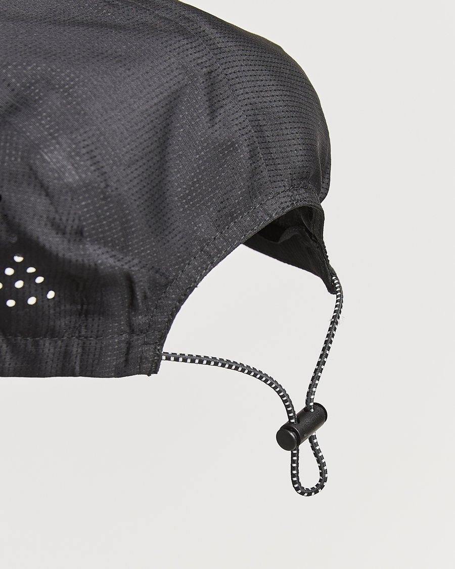Men | Hats & Caps | SOAR Running | Run Cap Black