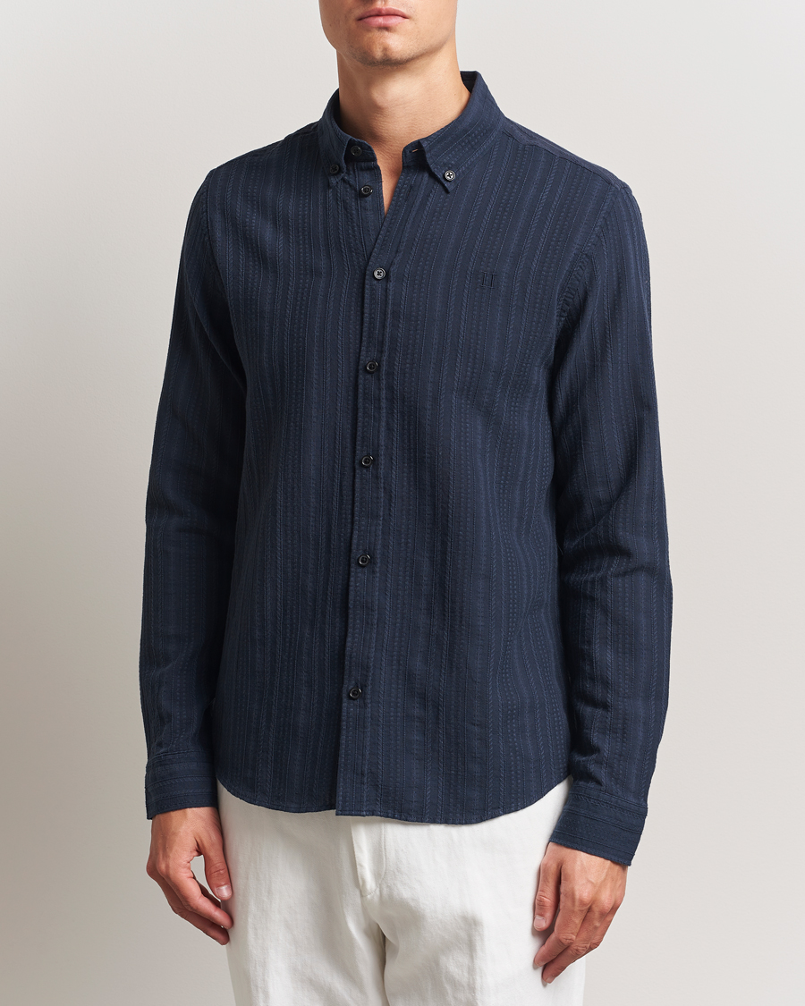 Men | Shirts | LES DEUX | Konrad Striped Structure Shirt Dark Navy