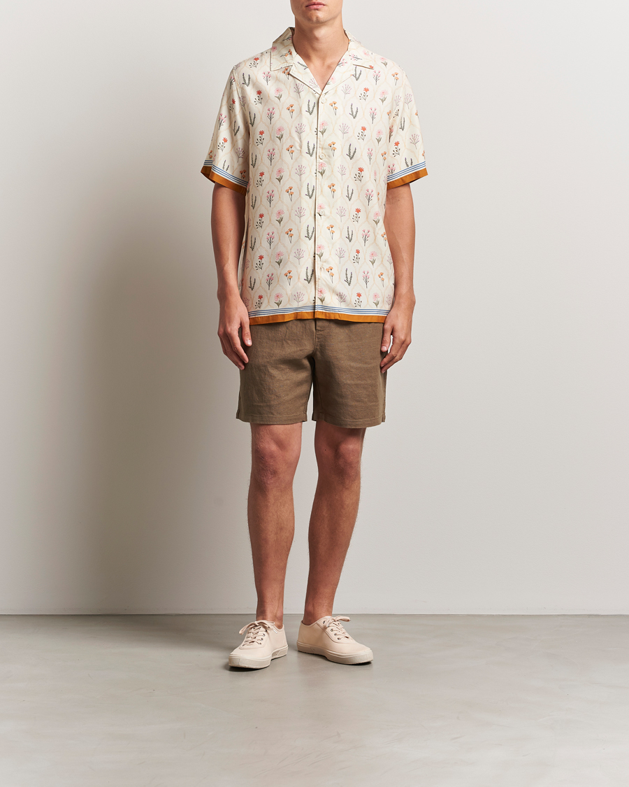 Men | Shirts | LES DEUX | Lucas AOP Wild Flower Shirt Ivory