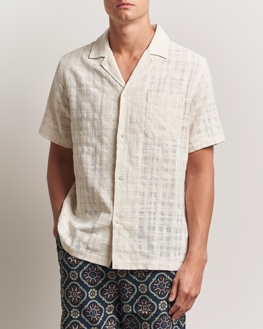 Men | Shirts | LES DEUX | Lesley Slub Short Sleeve Shirt Ivory
