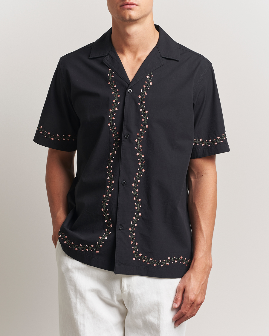 Men | Shirts | LES DEUX | Lesley Embroidery Short Sleeve Shirt Black