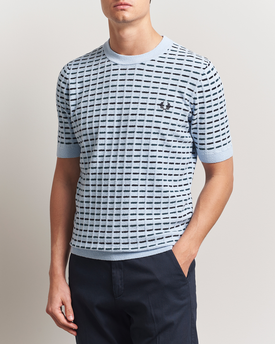 Men | T-Shirts | Fred Perry | Bouclé Ribbed Knitted T-Shirt Light Smoke