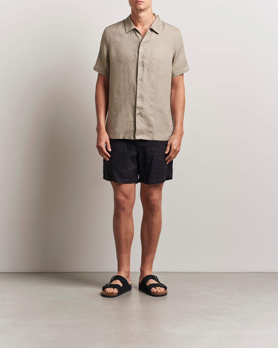 Men | Shirts | Samsøe Samsøe | Avan Linen Short Sleeve Shirt Greige
