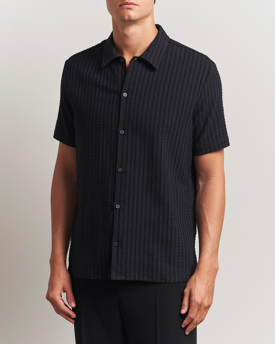 Men | Shirts | Samsøe Samsøe | Avan Structured Short Sleeve Shirt Black