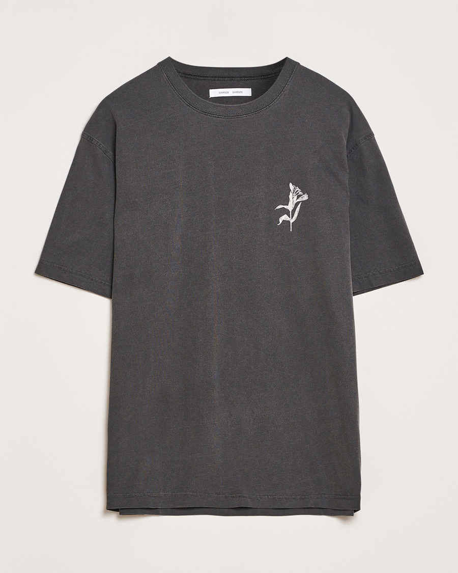 Men | T-Shirts | Samsøe Samsøe | Printed Lily Crew Neck T-Shirt Washed Black