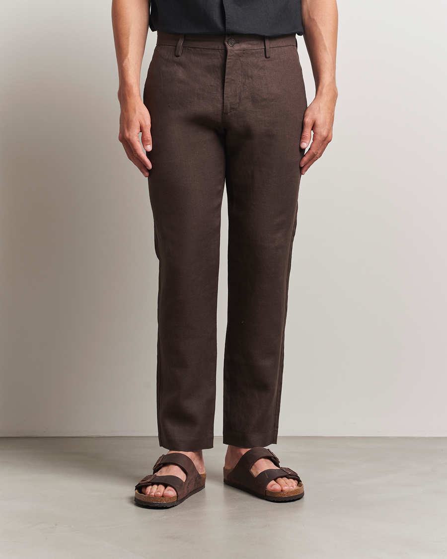 Men | Trousers | NN07 | Theo Linen Trousers Coffee