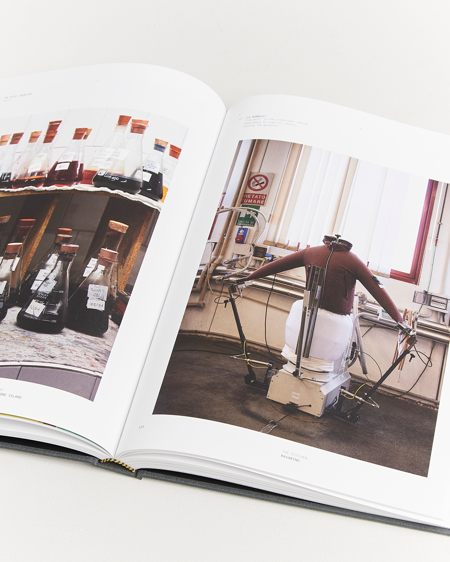 Men | Books | New Mags | Stone Island Book