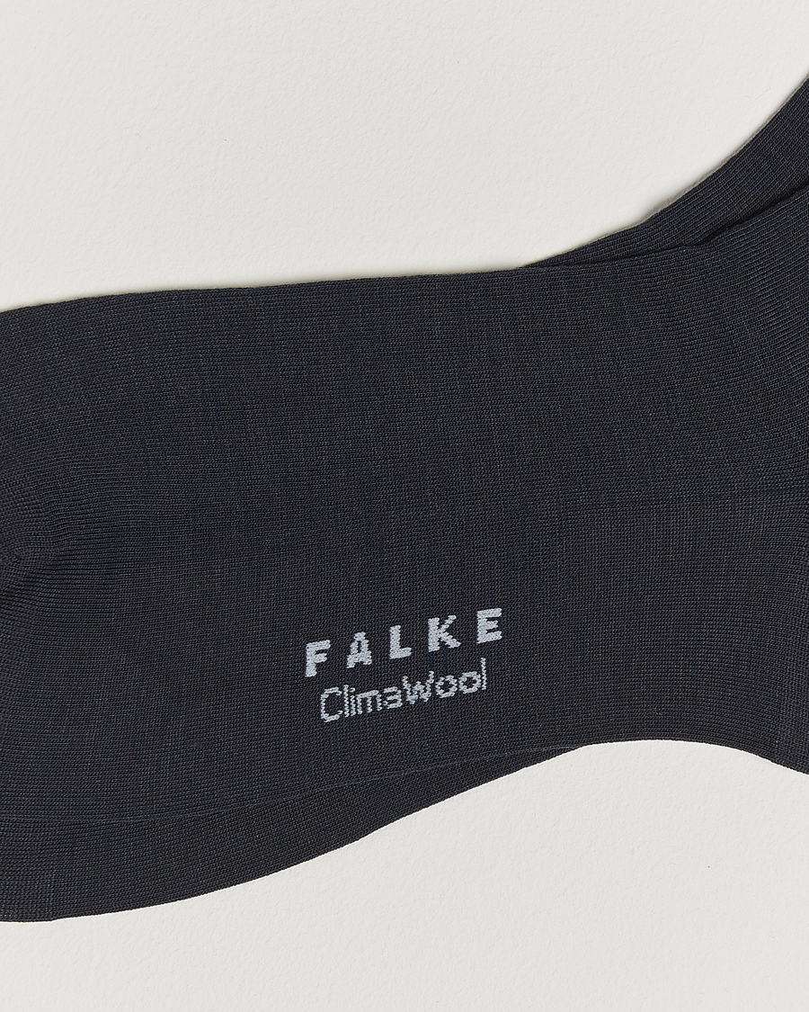 Men | Underwear & Socks | Falke | Clima Wool Sock Dark Navy