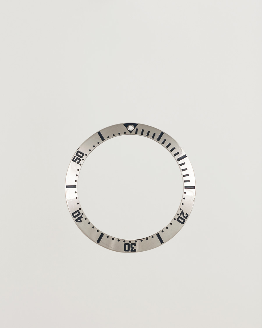 Men | Pre-owned Items | Omega Pre-Owned | Omega 300M BEZEL
