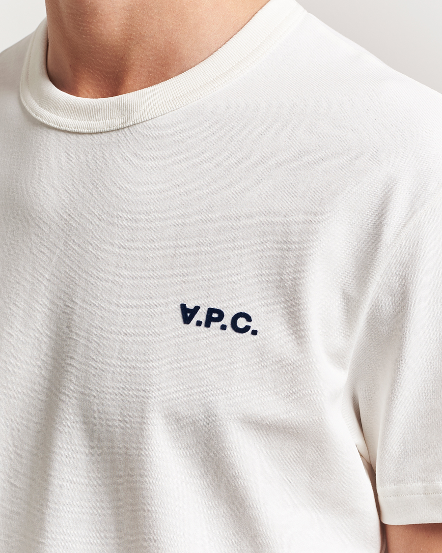 Men | T-Shirts | A.P.C. | Boxy Fit Petit VPC T-Shirt White/Dark Navy