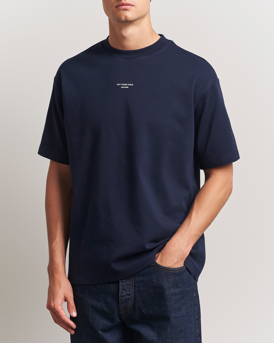 Men | T-Shirts | Drôle de Monsieur | Classic Slogan T-Shirt Navy