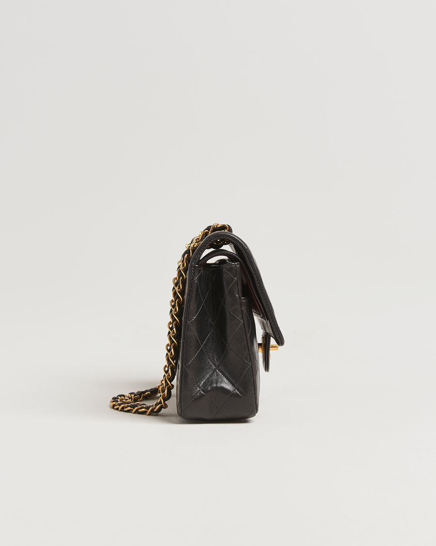 Men | Gifts for Her | Chanel Pre-Owned | Classic Double Flap Medium Lambskin Black