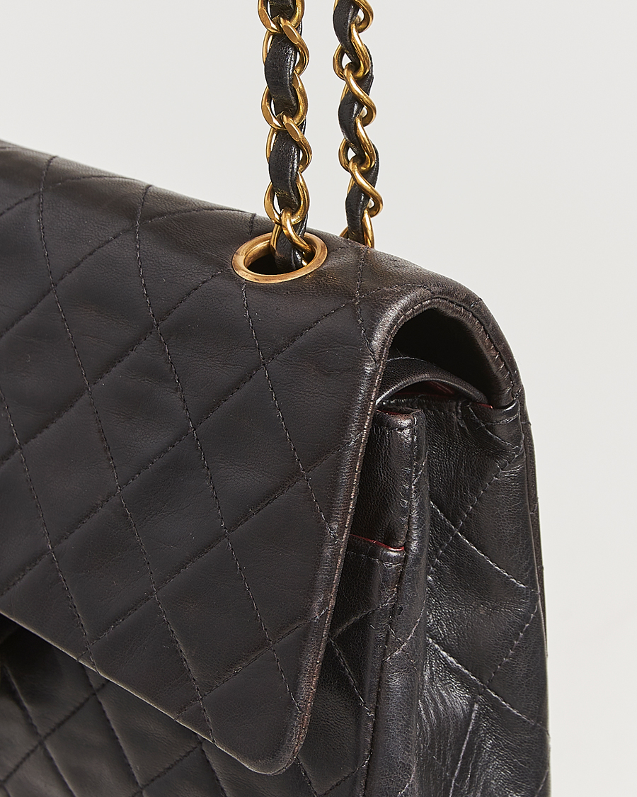 Men | Gifts for Her | Chanel Pre-Owned | Classic Double Flap Medium Lambskin Black