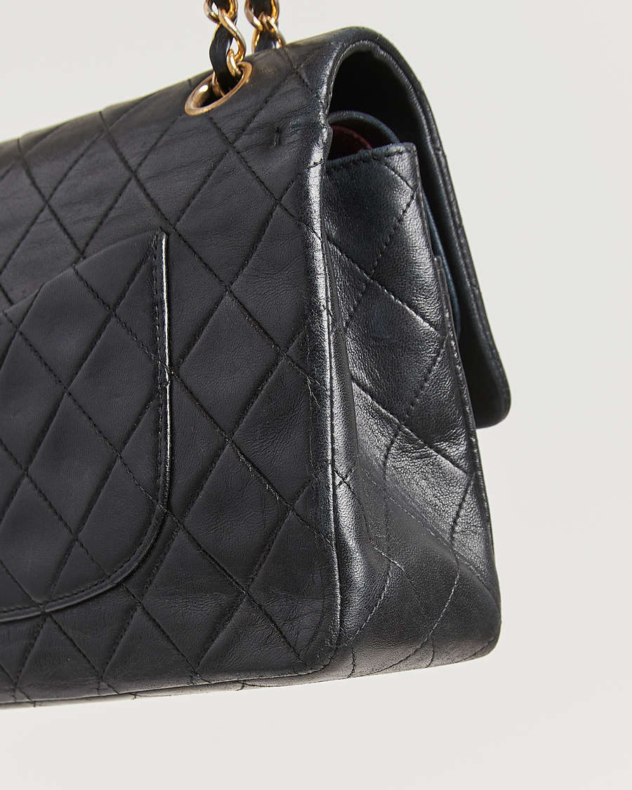 Men | Gifts for Her | Chanel Pre-Owned | Classic Double Flap Medium Lambskin Black