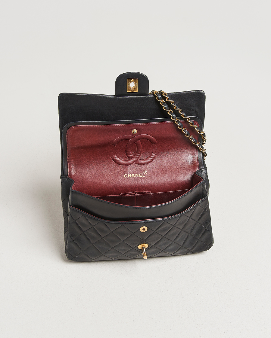 Men | Gifts for Her | Chanel Pre-Owned | Classic Double Flap Medium Lambskin Black