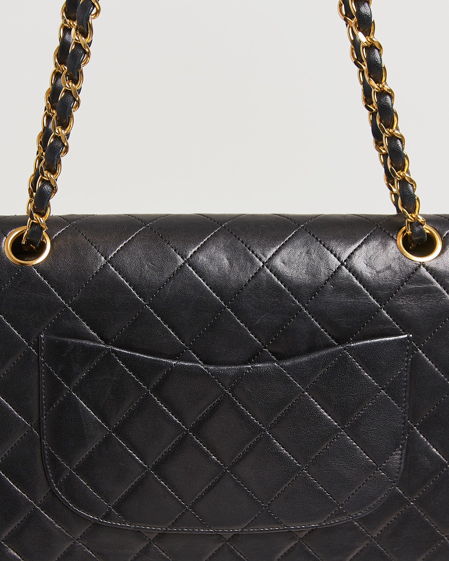 Men | Gifts for Her | Chanel Pre-Owned | Classic Double Flap Medium Lambskin Black