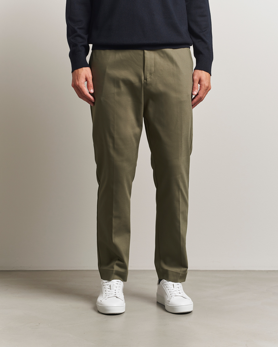 Men | Trousers | NN07 | Baker Cotton Drawstring Trousers Capers Green