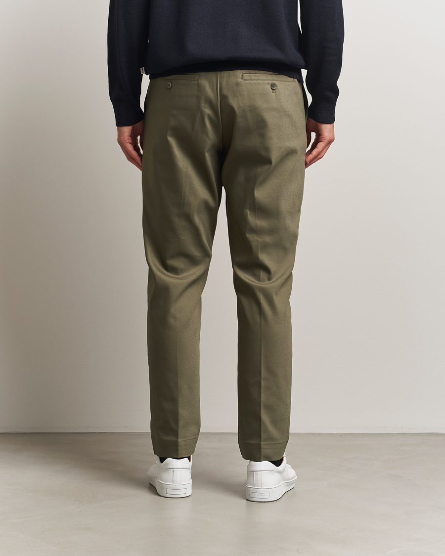 Men | Trousers | NN07 | Baker Cotton Drawstring Trousers Capers Green