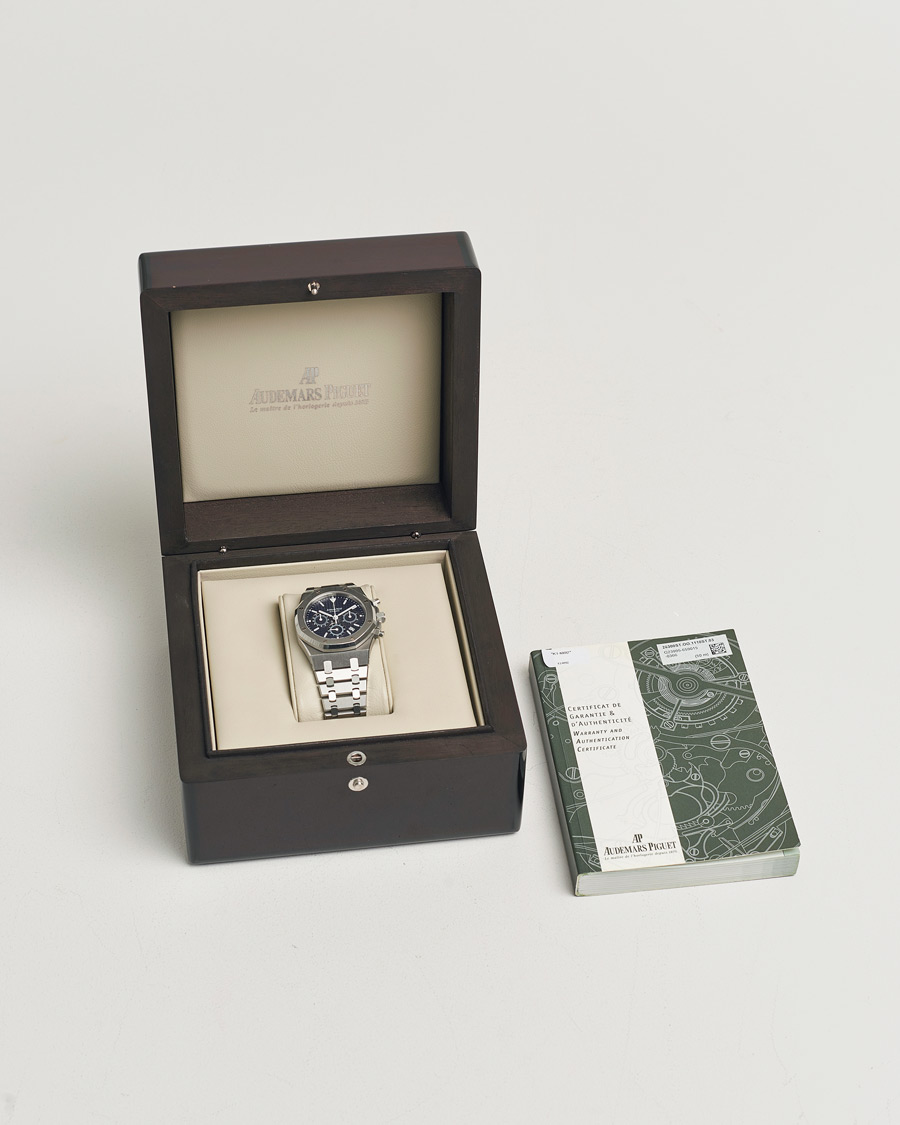 Men | Audemars Piguet Pre-Owned Royal Oak Chronograph | Audemars Piguet Pre-Owned | Royal Oak Chronograph