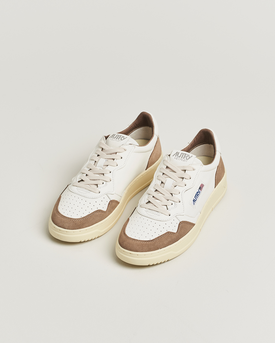 Men | Sneakers | Autry | Medalist Low Sneaker White/Tobacco