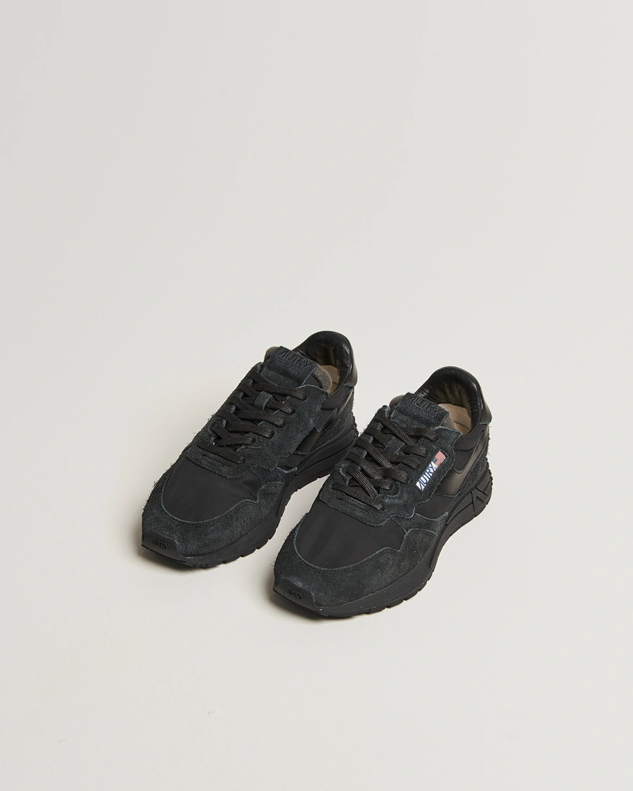 Men | Sneakers | Autry | Reelwind Running Sneaker Black
