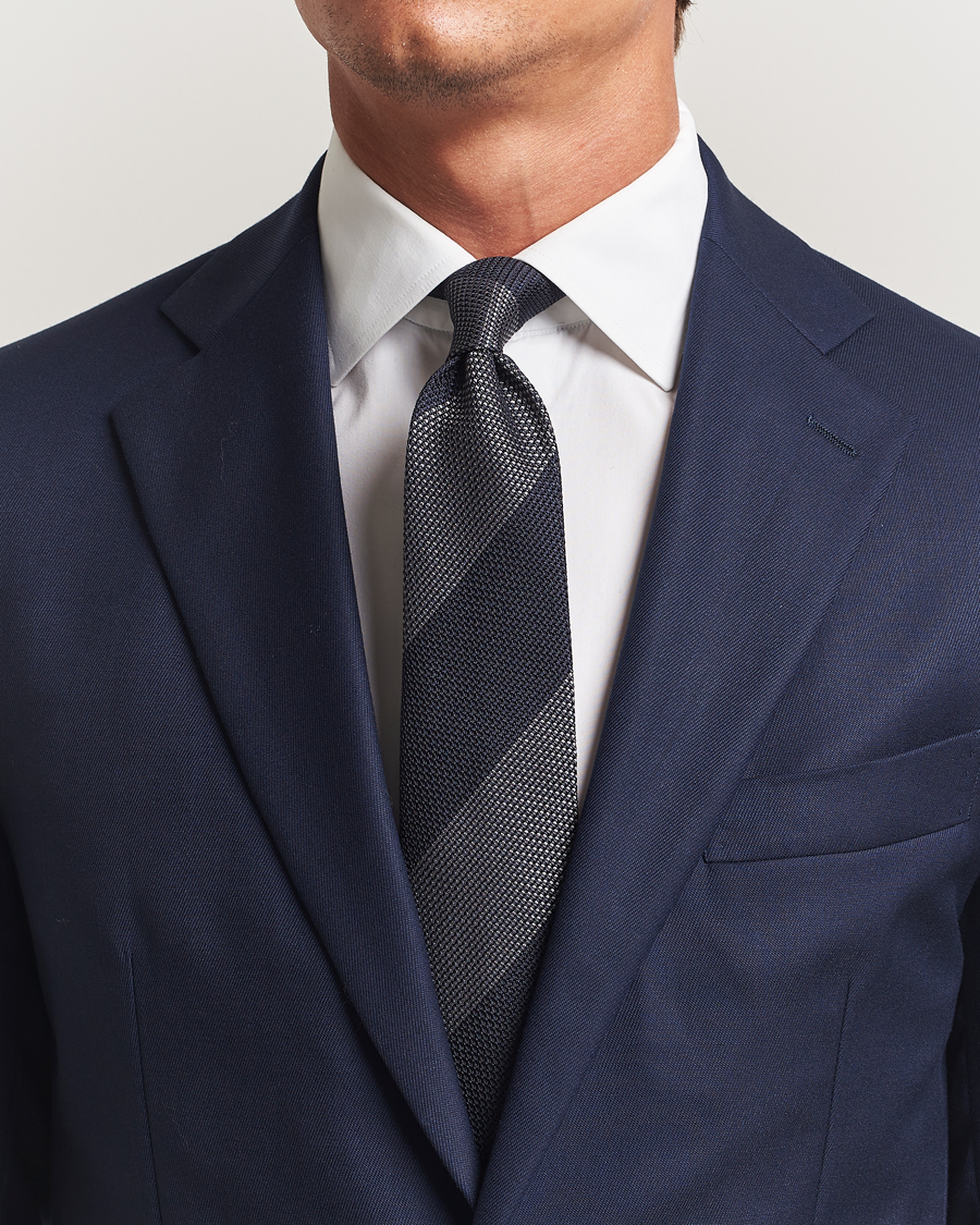 Men | Ties | Amanda Christensen | Silk Grenadine Blockstriped 8cm Tie Navy/Grey