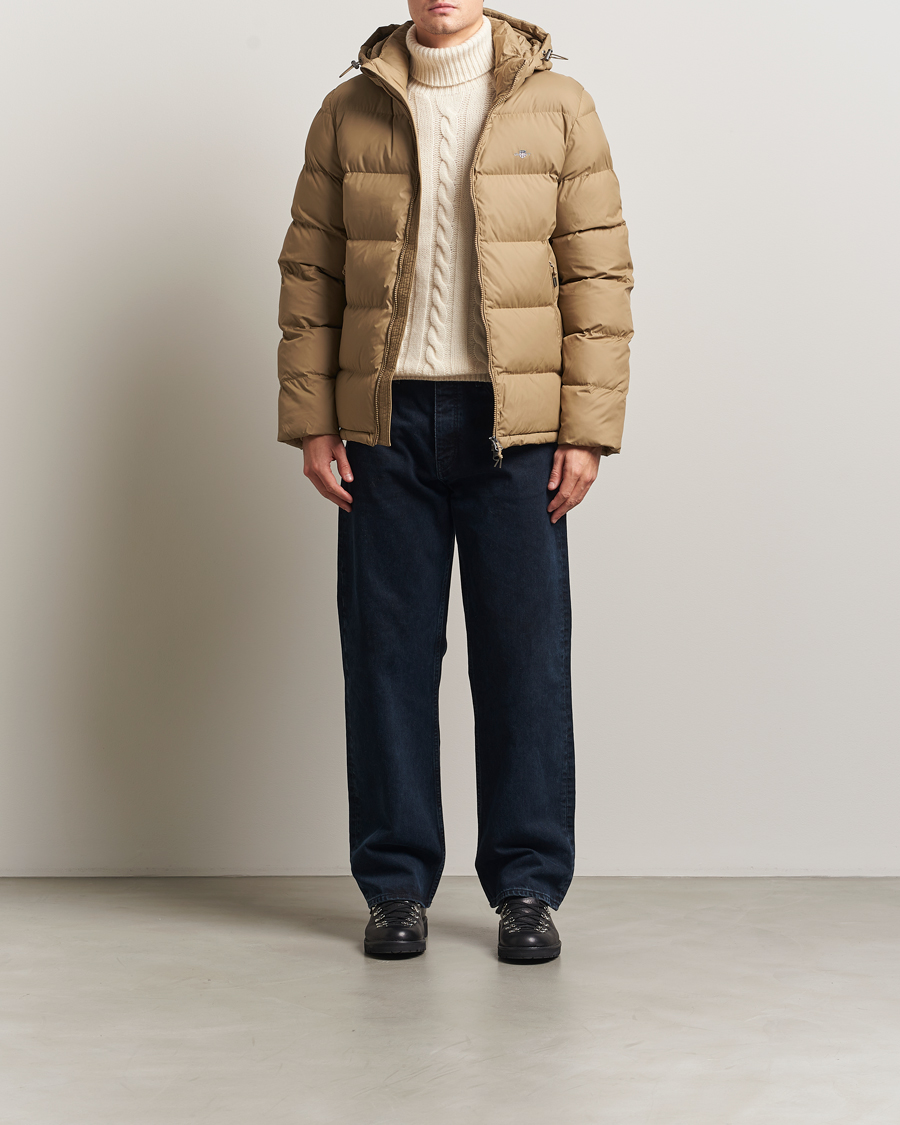Men | Coats & Jackets | GANT | The Active Cloud Down Jacket Light Taupe