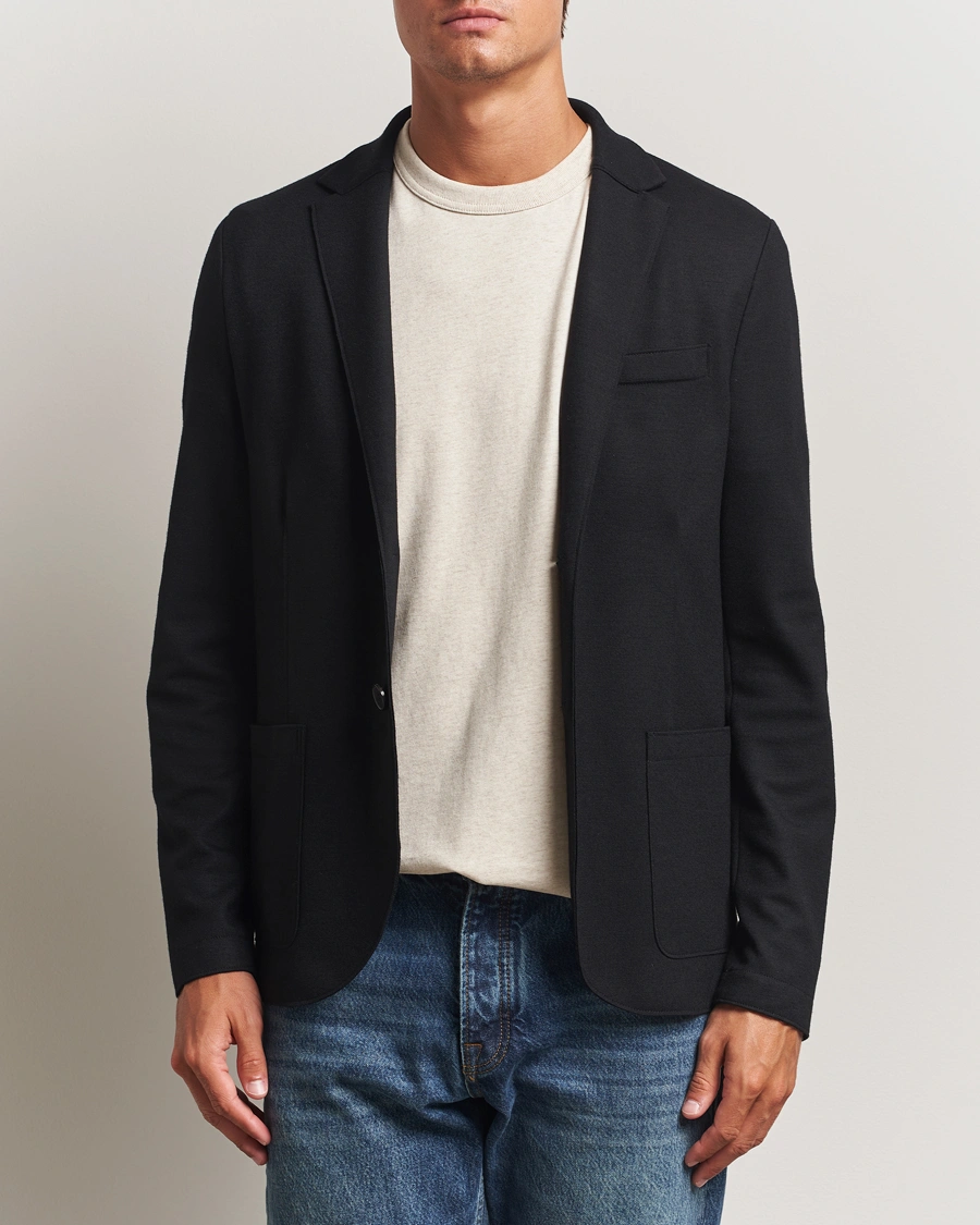 Men | Blazers | Harris Wharf London | Two Button Superfine Merino Blazer Black