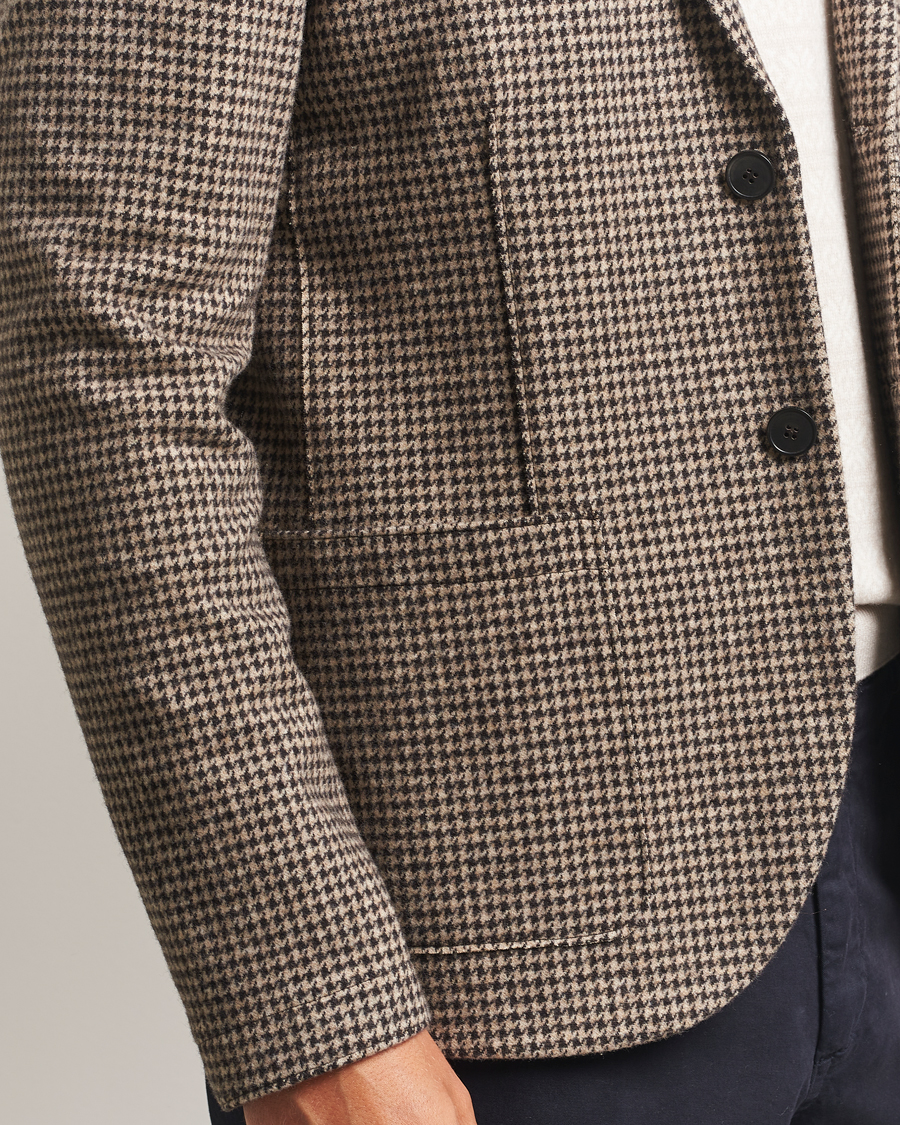 Men | Blazers | Harris Wharf London | Two Button Houndstooth Blazer Beige