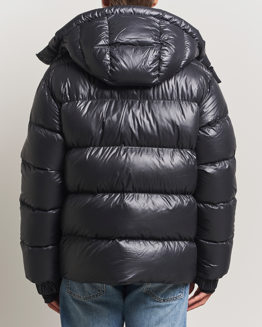 Men | Coats & Jackets | J.Lindeberg | Creek Down Hooded Jacket Black